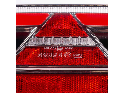 Lampa tylna zespolona LED AMiO RCL-03-R dynamiczna, prawa
