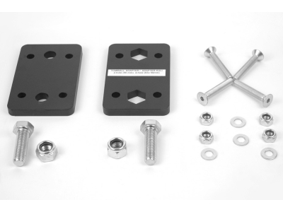 Adapter / Przejściówka kuli kutej z 2 otworów 90mm na 4 otwory 83x56mm
